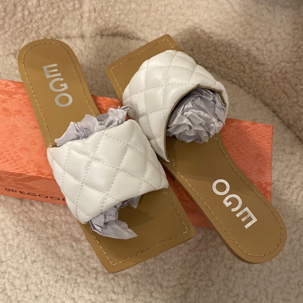 Quilted Puffer Square Toe Sandals